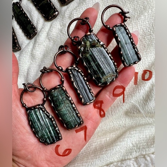 You Choose! RAW KYANITE + Copper Necklace Pendant - Picture 9 of 9